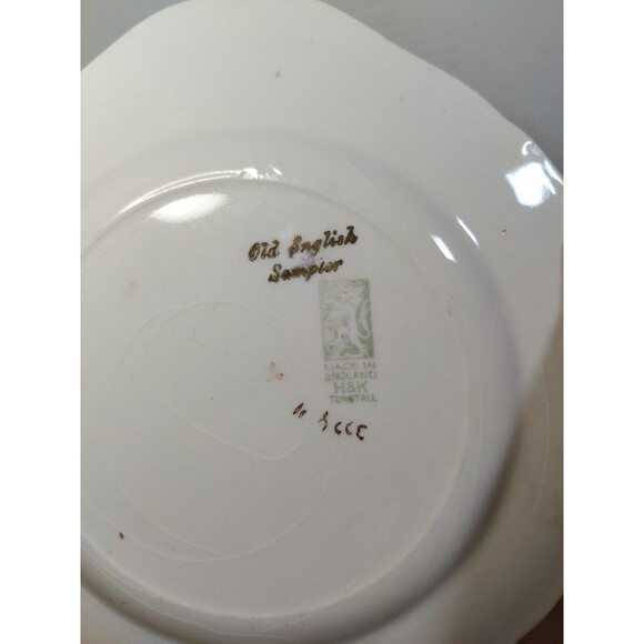 VTG RARE H&K TUNSTALL England OLD ENGLISH SAMPLER Pattern 8" Salad Plate - Picture 4 of 5
